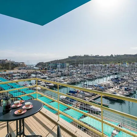 One Bedroom Seaview Marina شقة البوفيرا